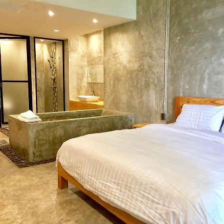 Klim Hotel Buriram Eksteriør bilde