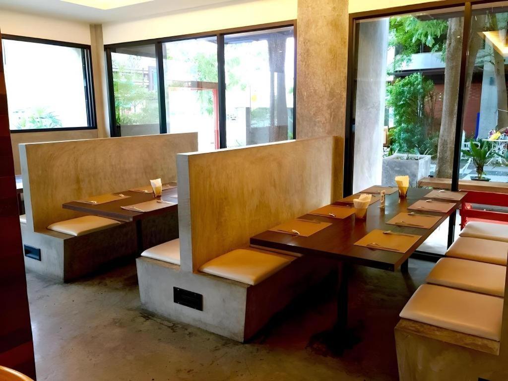 Klim Hotel Buriram Eksteriør bilde