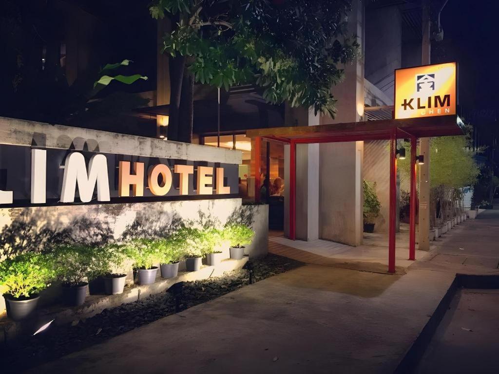 Klim Hotel Buriram Eksteriør bilde