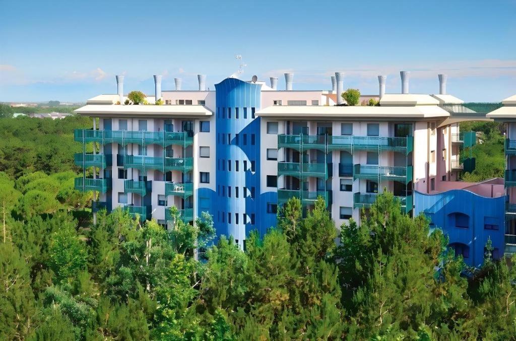 Klim Hotel Buriram Eksteriør bilde