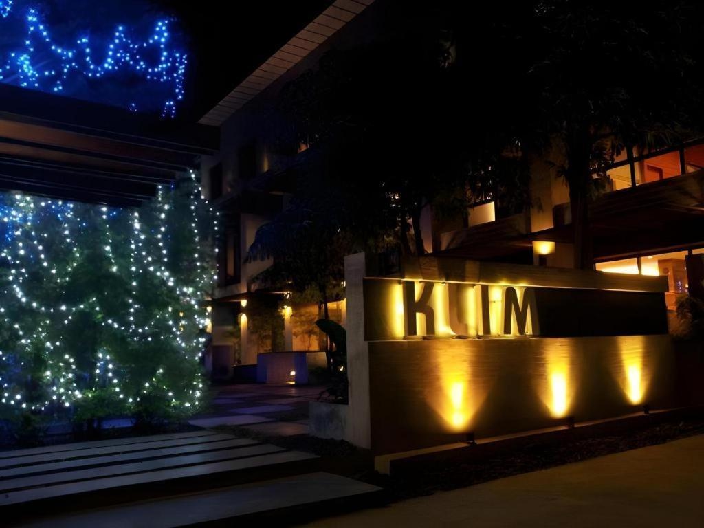 Klim Hotel Buriram Eksteriør bilde